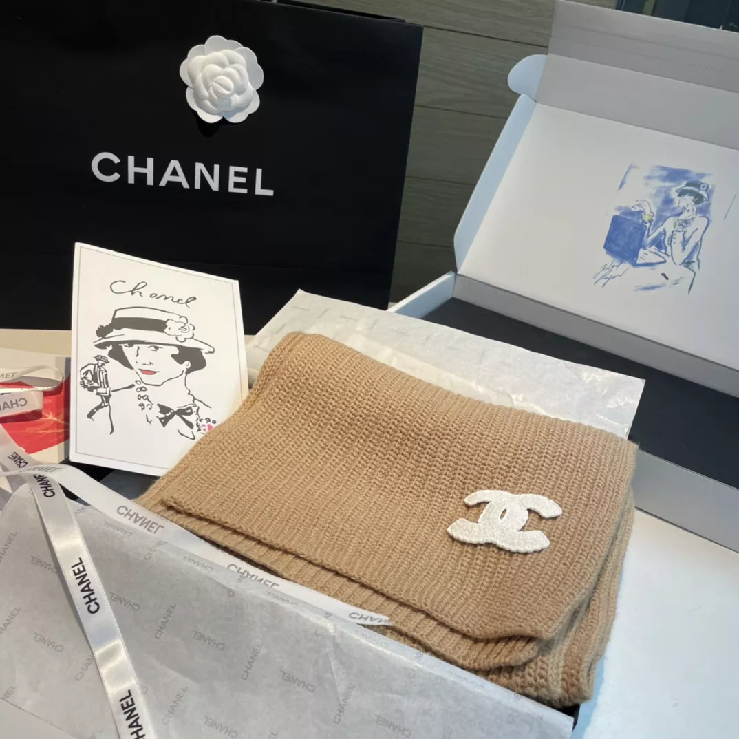 chanel echapres pour femme s_12b0621